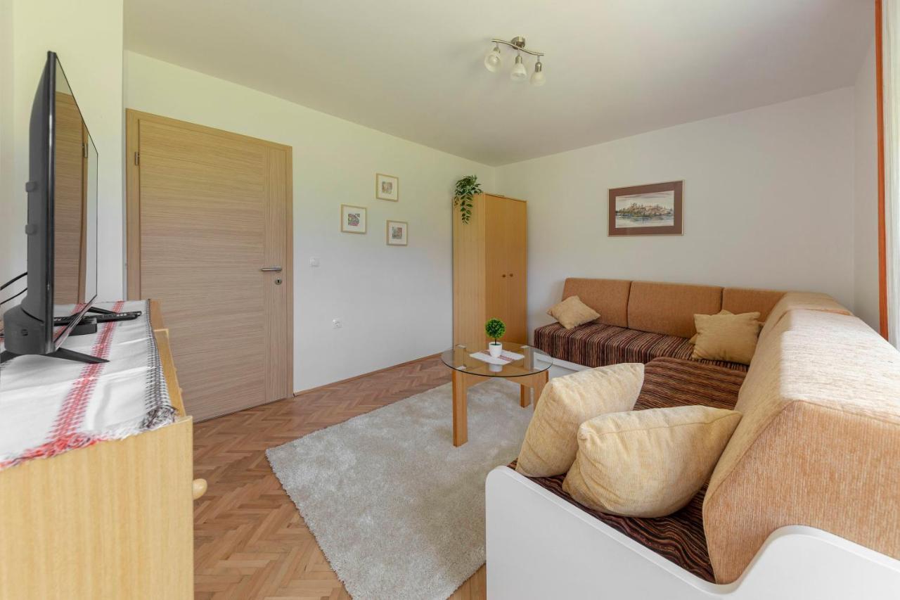 Hisa V Zelenem Apartment Bled Bagian luar foto