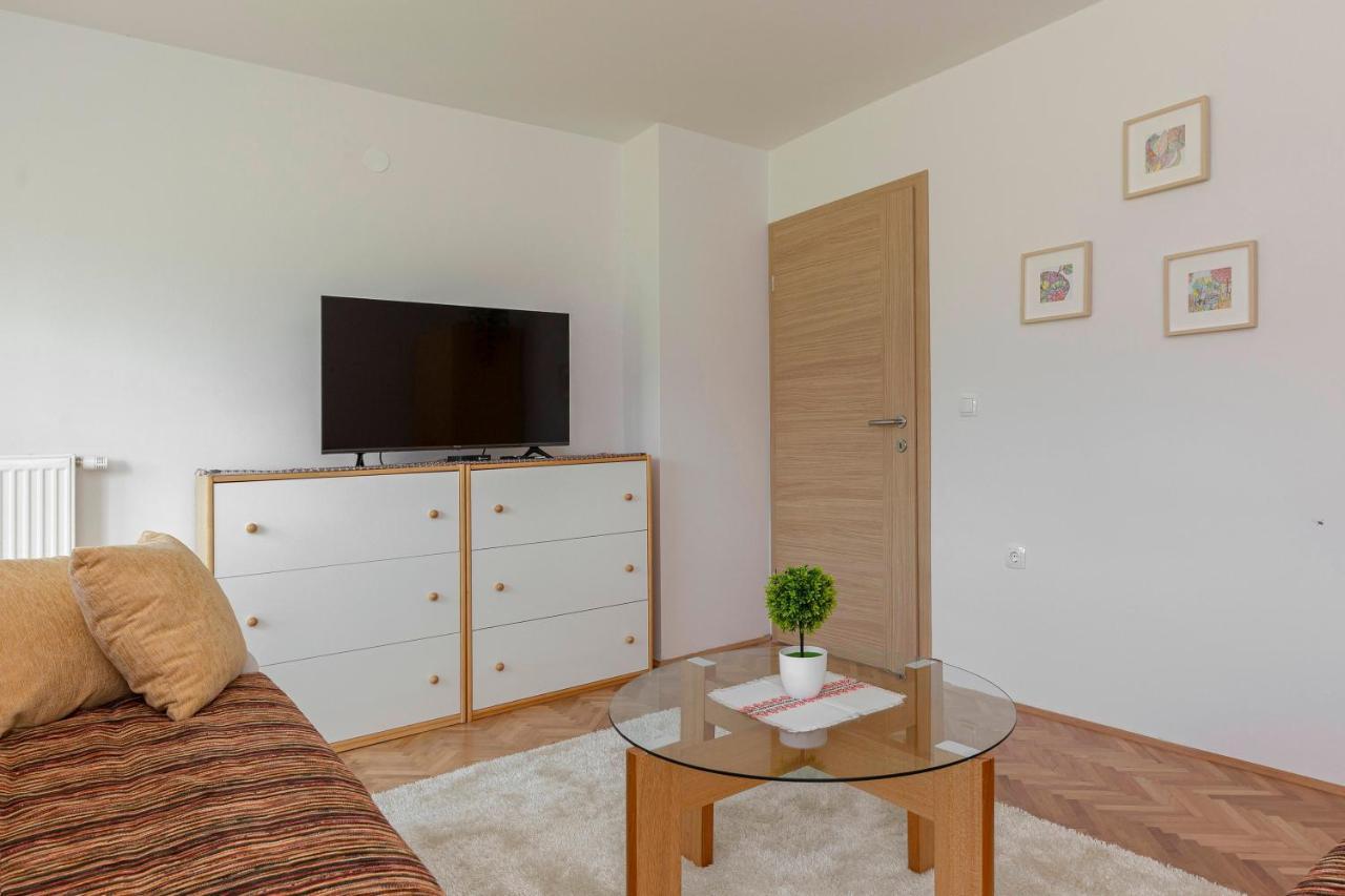 Hisa V Zelenem Apartment Bled Bagian luar foto