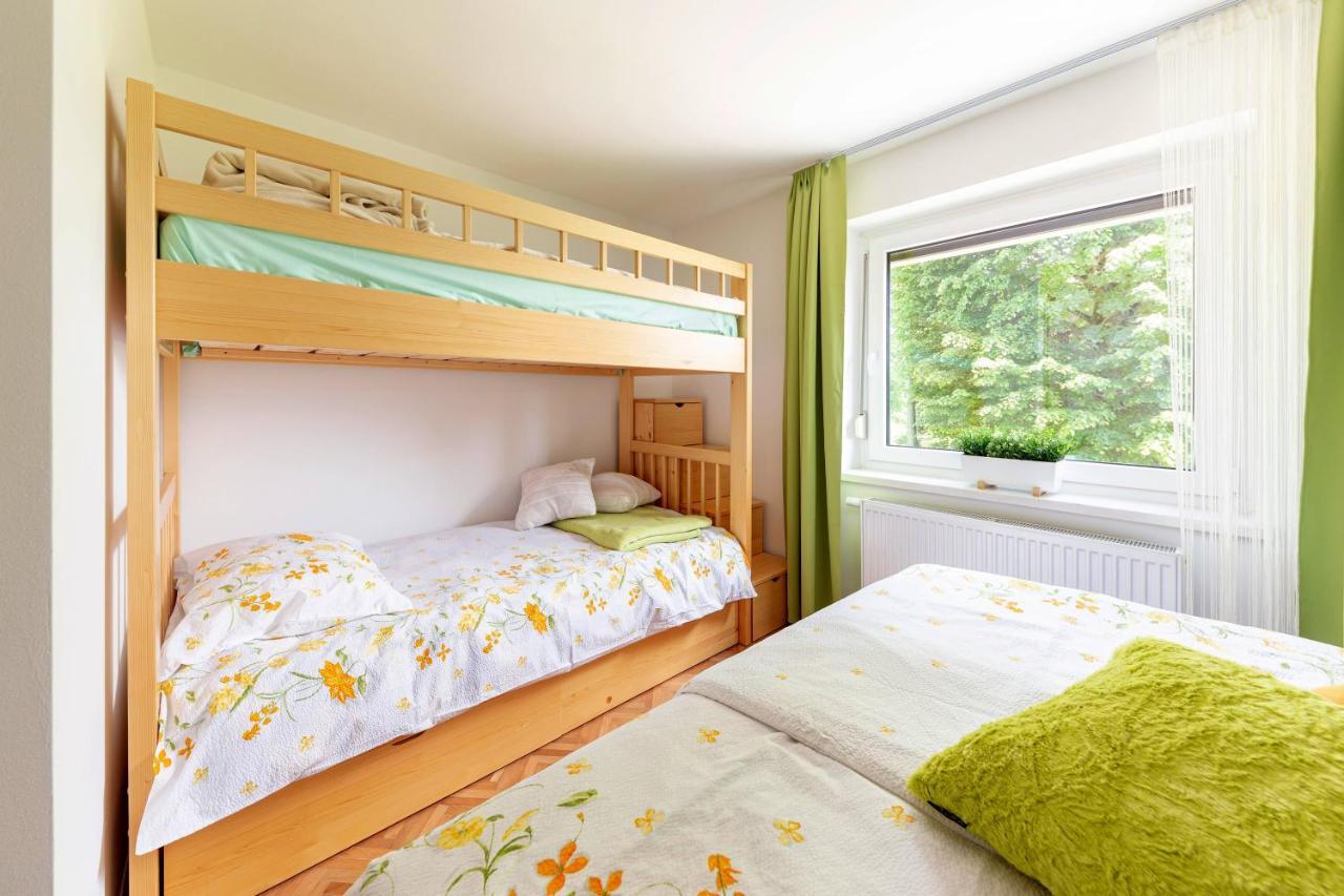 Hisa V Zelenem Apartment Bled Bagian luar foto