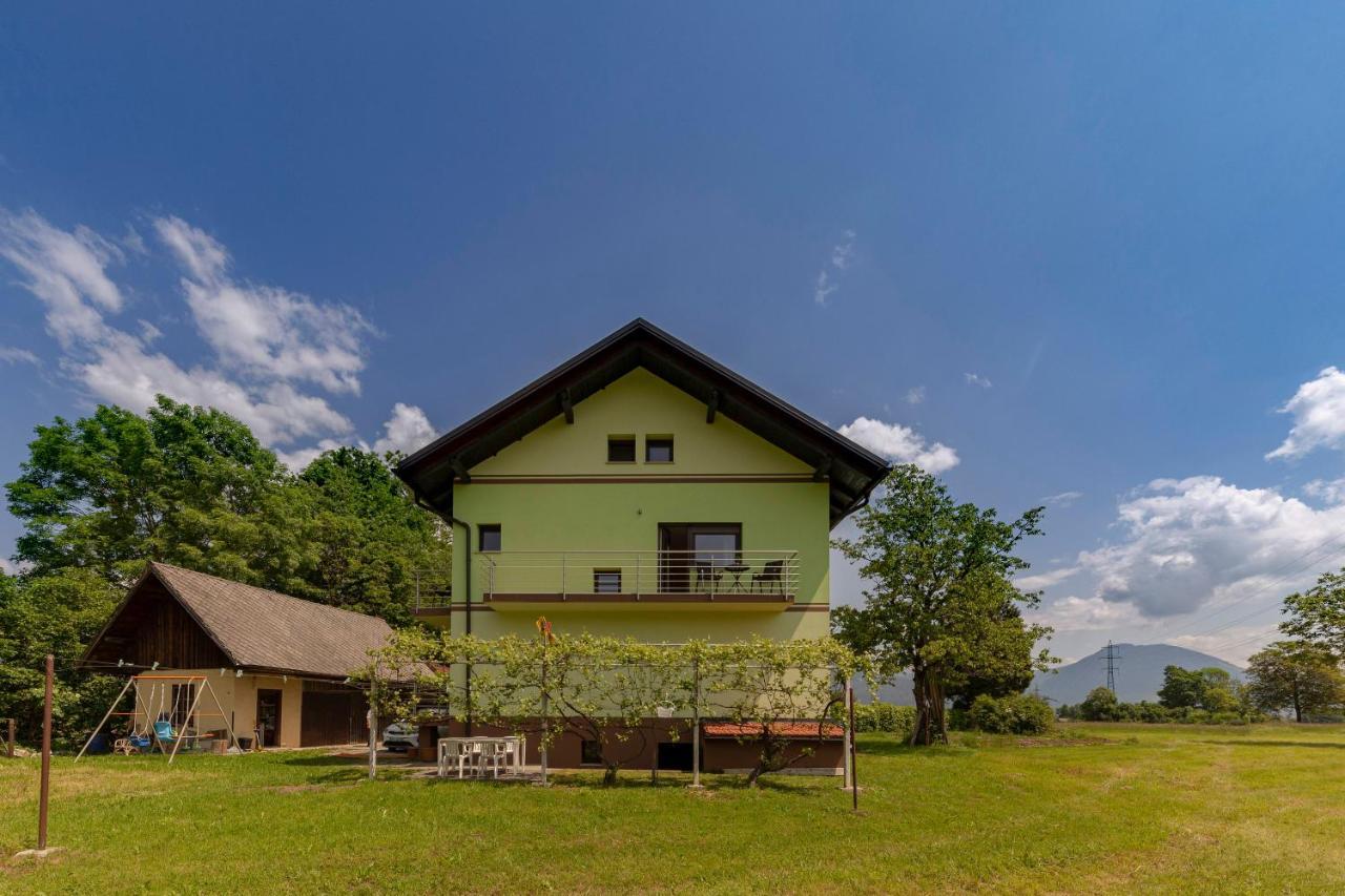 Hisa V Zelenem Apartment Bled Bagian luar foto
