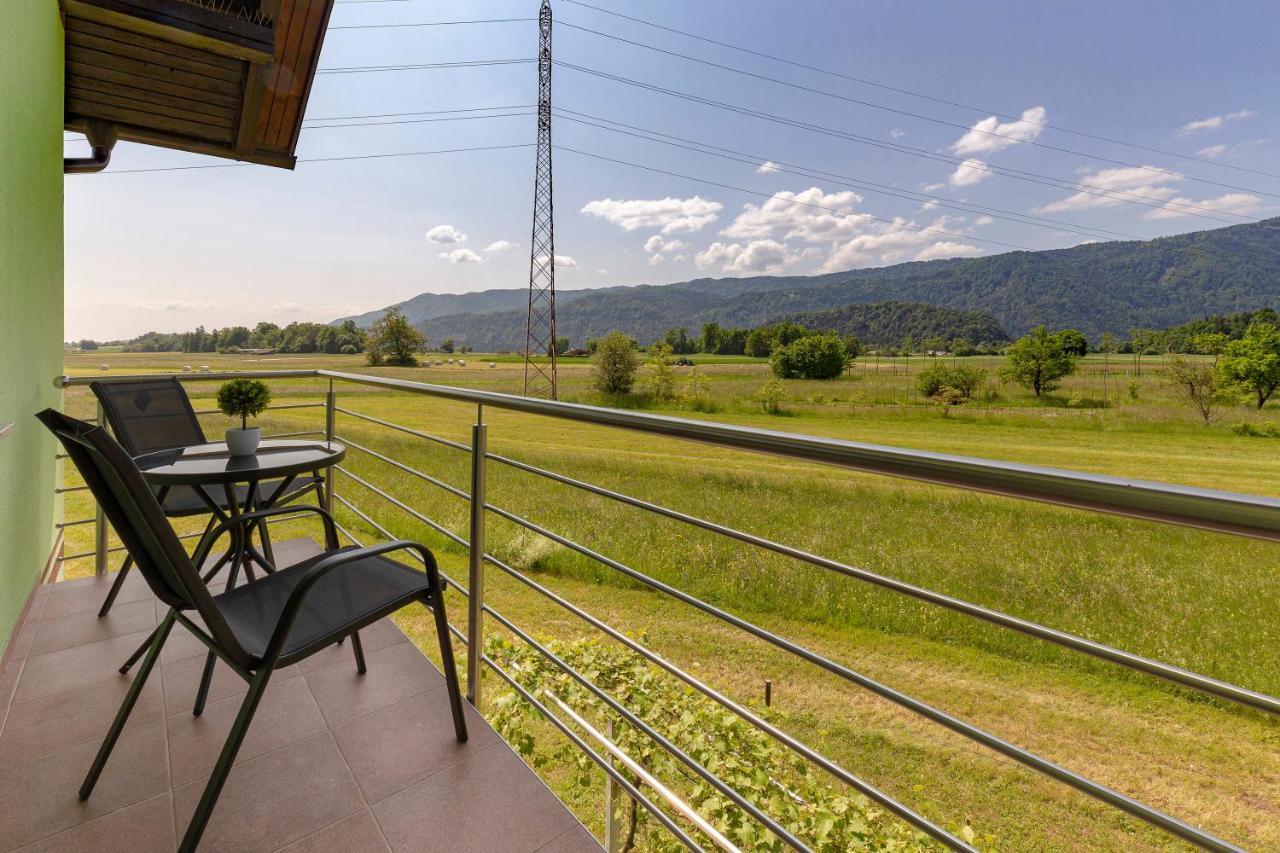 Hisa V Zelenem Apartment Bled Bagian luar foto
