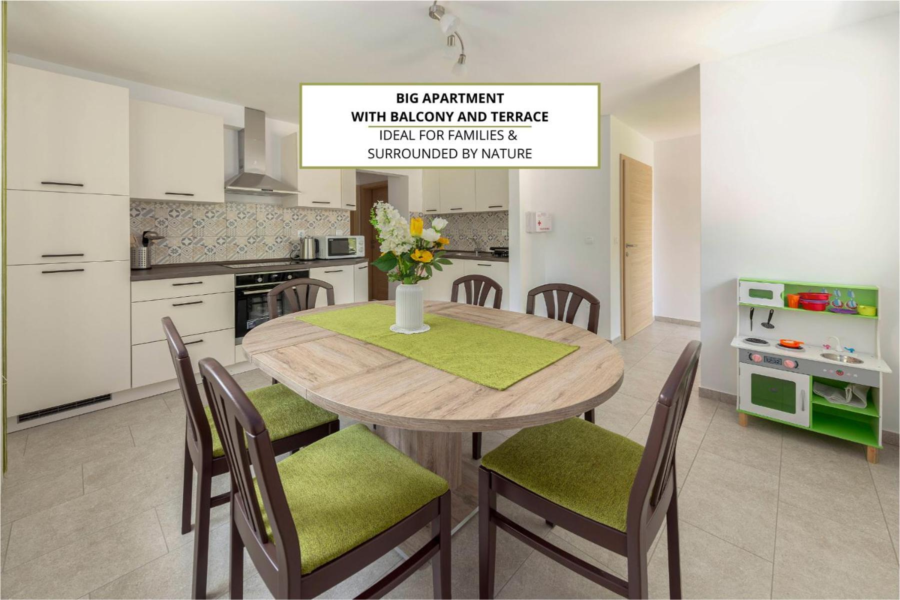 Hisa V Zelenem Apartment Bled Bagian luar foto
